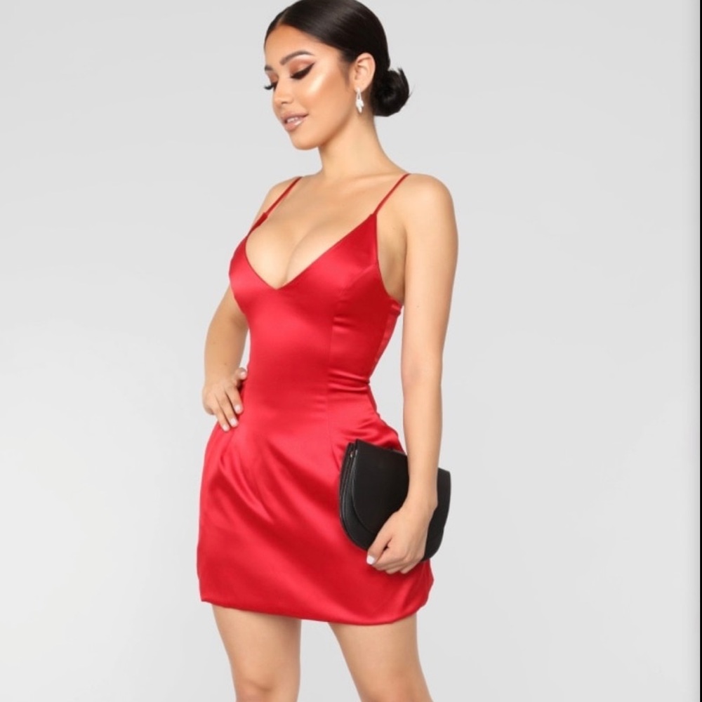 Selena Red Satin Dress - Picture 3 of 8